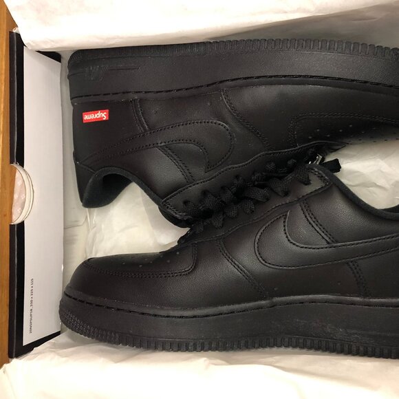 Supreme Black Air Force 1 – Size 9 - Picture 1 of 5